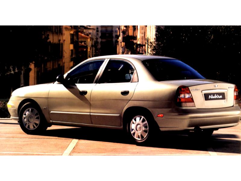 2000 Daewoo Nubira