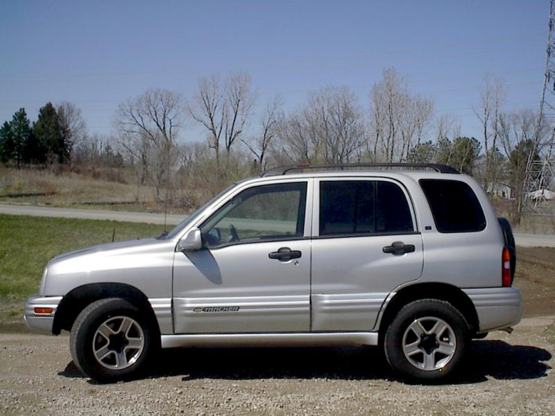 2002 Chevrolet Tracker