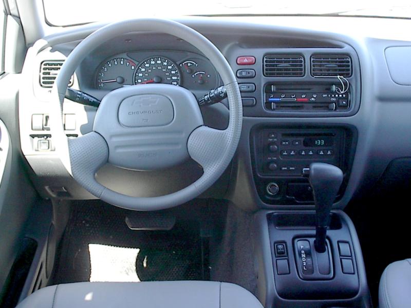 2002 Chevrolet Tracker