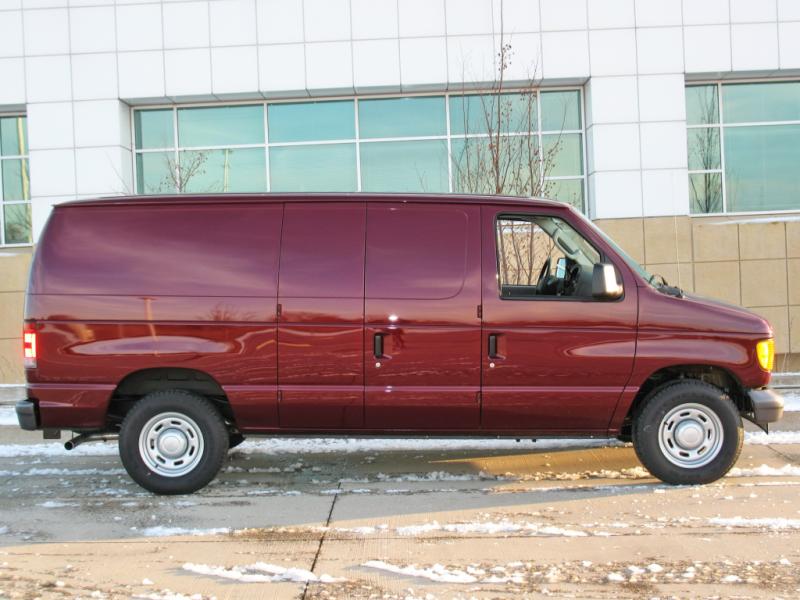 2004 Ford E-150