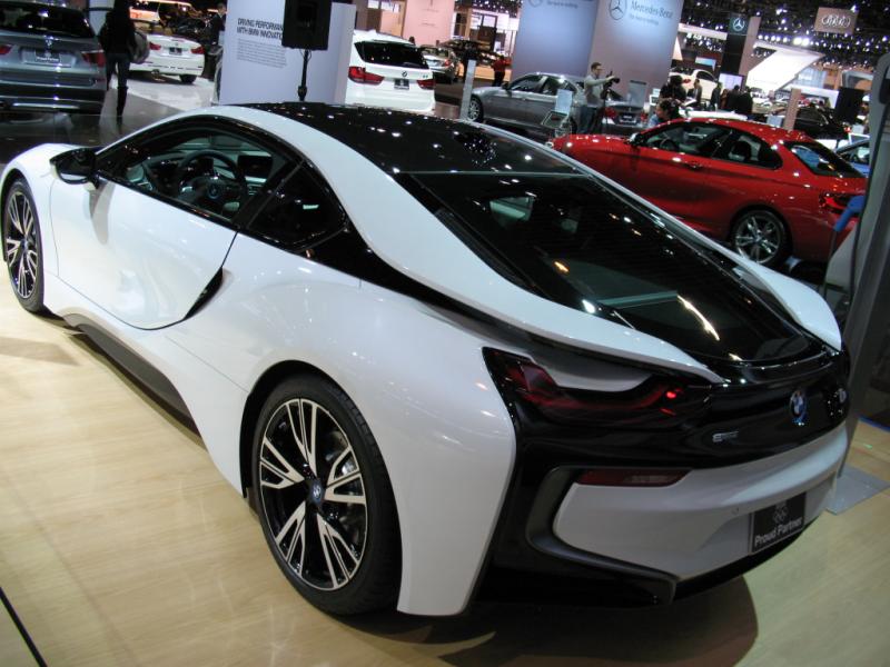 2016 BMW i8