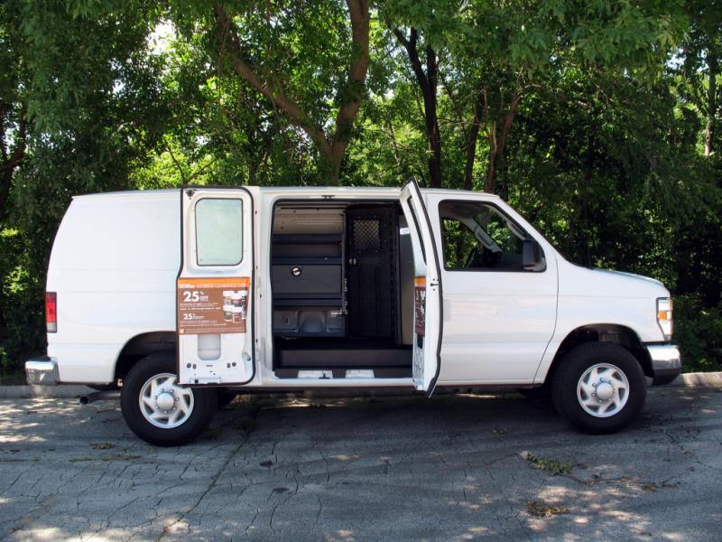 2000 Ford E-250