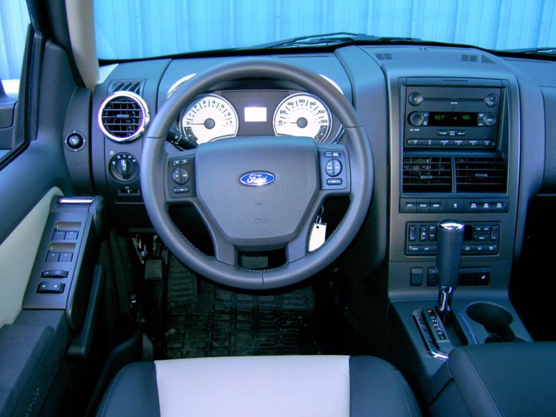 2009 Ford Explorer Sport Trac