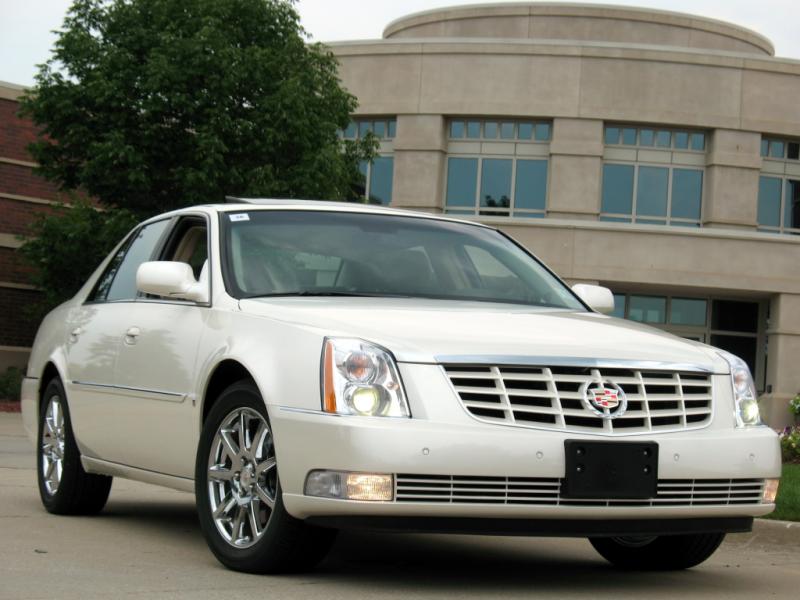 2011 Cadillac DTS